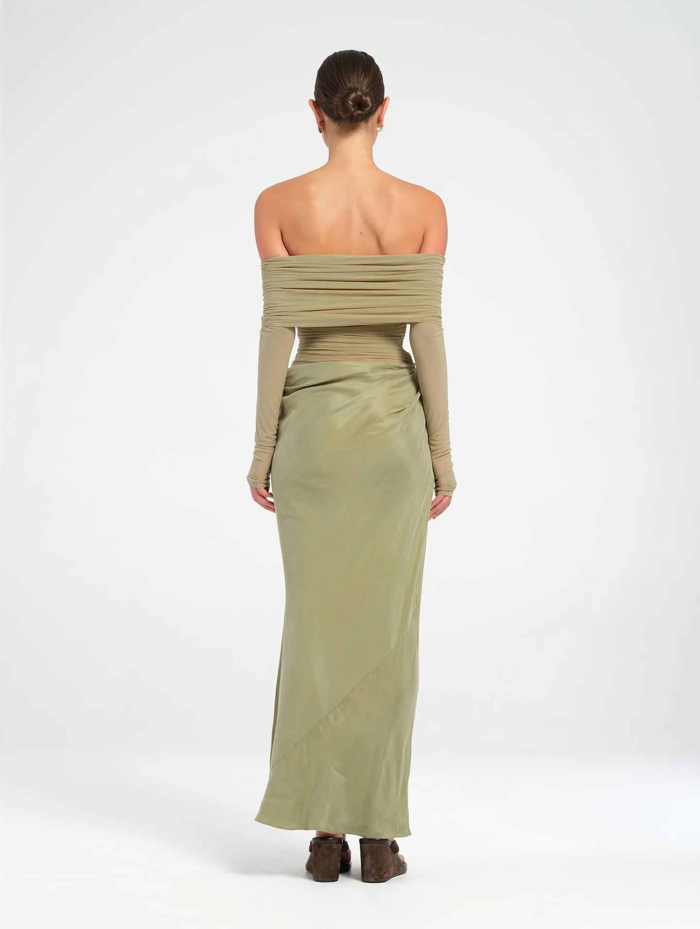 YASMIN OFF SHOULDER MAXI DRESS
